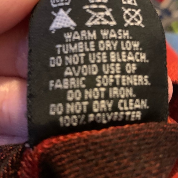 The North Face Men’s  Red Polartec 1/4 Zip Long Sleeve Size XL Logo Performance - Picture 6 of 7